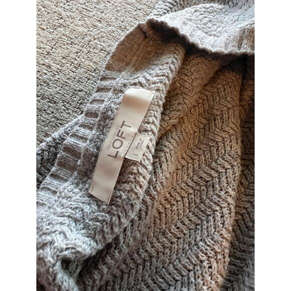 Ann Taylor LOFT Mediumweight Gray Textured Sweater Size Large - Picture 7 of 7